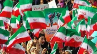 عکس / از حضور هادی خامنه‌ای در مراسم ۲۲ بهمن تا این دو شخصیت معروف