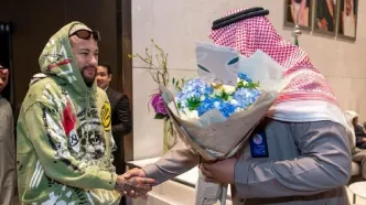 ظاهر عجیب نیمار در بازگشت به عربستان