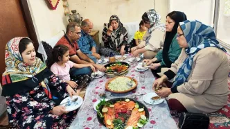 (ویدئو) پخت دیدنی باقالی پلو با ماهی توسط مادر و دختر روستایی ارومیه ای