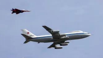 اسکورت ویژه هواپیمای پوتین در سفر به امارات+ فیلم