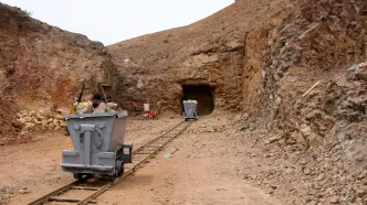 ریزش معدن در جاده چالوس؛جان ۴ معدنچی در خطر است