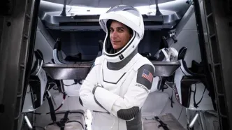 تصاویری از یاسمین مقبلی، فضانورد ایرانی در کنار سفره هفت‌سین
