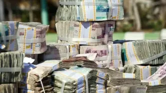 رشد خیره کننده نقدینگی در آذر ۱۴۰۴