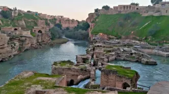 ۲ سال از بدعهدی و بدهی وزارت میراث‌فرهنگی می‌گذرد/ مالکان ساکن در جداره غربی سازه‌های آبی – تاریخی شوشتر گله‌مند هستند