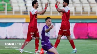 پرسپولیس صدرنشین شد