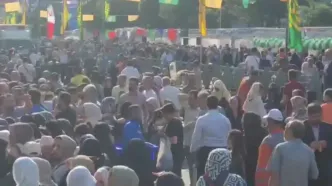 جشن امام رضایی‌ ها از میدان هفت تیر به سمت میدان ولیعصر