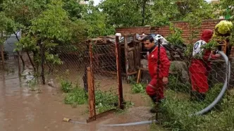 کمک‌رسانی هلال احمر به سیل‌زدگان خلخال