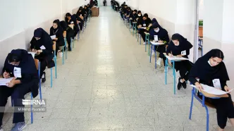این دانش‌آموزان با شناسنامه امتحان می‌دهند
