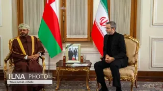 دیدار وزیر خارجه عمان با سرپرست وزارت خارجه ایران