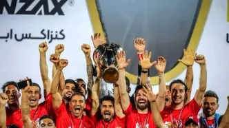 رقص بازیکنان پرسپولیس در اتوبوس بعد از جشن قهرمانی + ویدئو