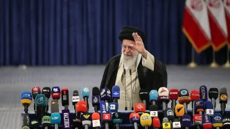 فیلم بیانات رهبر انقلاب در روز انتخابات ریاست جمهوری