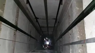 مرگ کارگر نماکار بر اثر سقوط در چاله آسانسور