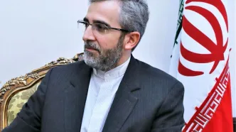 باقری رأی خود را به صندوق انداخت+عکس