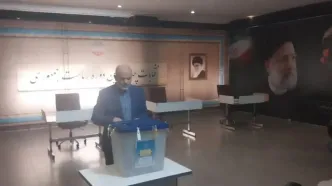 وزیر کشور با حضور در وزارت کشور رای خود را به صندوق رای انداخت