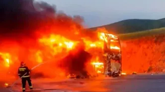 عامل آتش سوزی اتوبوس در محور بروجرد _ اراک مشخص شد