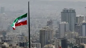 تندباد شدید در تهران/ اهالی پایتخت مراقب باشند