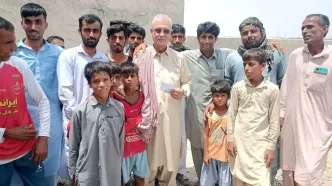 علی ربیعی رای خود را به صندوق انداخت