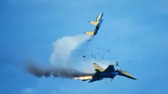 ببینید | سانحه برخورد جت‌های جنگنده روسیه در نمایش هوایی