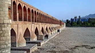 تنها راه نجات اصفهان، احیای فوری زاینده‌رود است/زاینده‌رود نباشد تعادل منطقه به هم می‌خورد