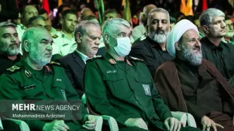 تصاویر: کنگره ۱۲ هزار شهید استان تهران در حرم امام(ره)