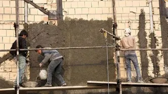 واکنشی به تکذیب قطع بیمه کارگران ساختمانی/ قطع بیمه‌ ۱۵ هزار کارگر ساختمانی فقط در کردستان