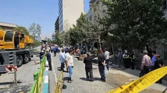 فرونشست زمین در میدان ونک؛ 1 نفر مصدوم شد