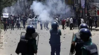 در بنگلادش دستور شلیک صادر شده است/ 133 کشته در پی اعتراضات به سهمیه بندی