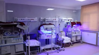 افتتاح طرح ارتقاء هتلینگ بیمارستان خلیج‌فارس بندرعباس با اعتبار ۲۰ میلیارد تومانی + فیلم