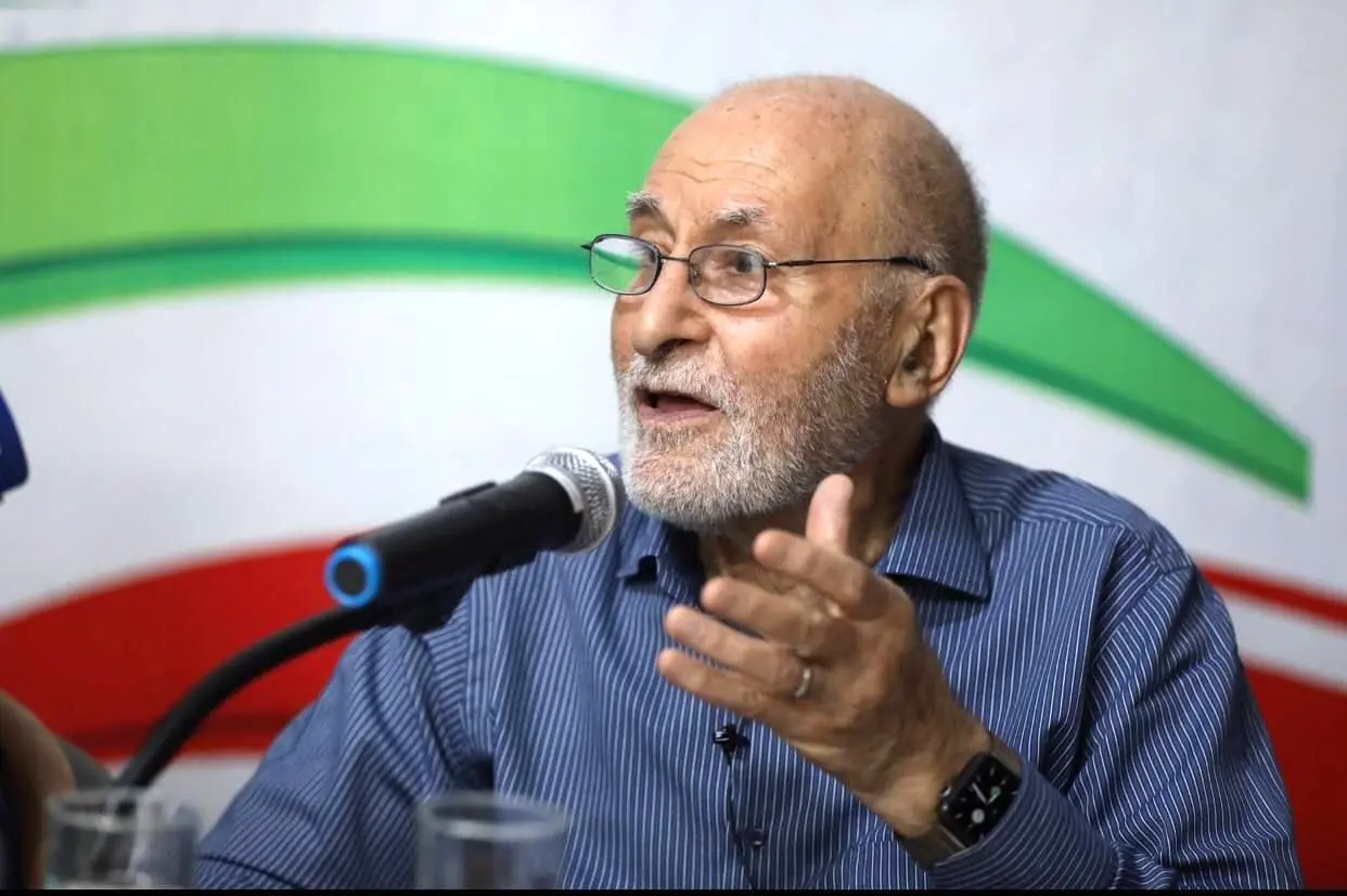 بهزاد نبوی: طرفدار وفاق ملی هستم؛ به گفت‌وگو و مذاکره خوشبینم