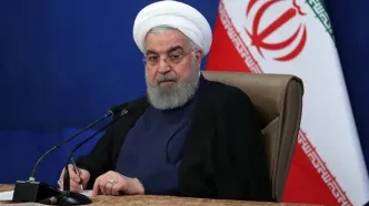 حضور محمدرضا عارف و حسن روحانی در آیین تحلیف رئیس‌جمهور