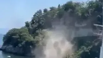 پس از زمین لرزه شدید در منطقه کامپانیا ایتالیا ، رانش زمین در شهر باکولی در نزدیکی ناپل رخ داد