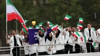 رژه کاروان ایران در افتتاحیه المپیک پاریس + تصاویر