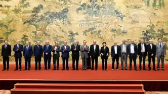 سفر وزیر خارجه اوکراین به پکن؛ چین می‌تواند ناجی صلح در اوکراین و خاورمیانه باشد؟