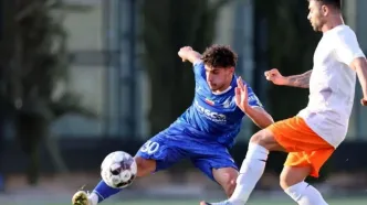 مدافع سابق استقلال در آستانه بازگشت