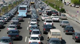 ترافیک سنگین در آزادراه کرج - تهران / این ترافیک تا کجا ادامه دارد؟