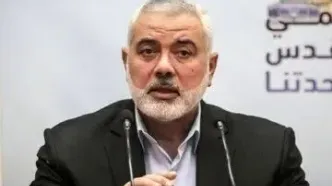 لحظه دردناک اعلام خبر شهادت اسماعیل هنیه از بلندگوها در کرانه باختری + فیلم