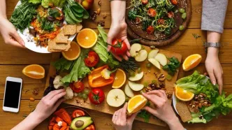 قدرت سبزیجات در برابر سرطان: ۳ سپر طبیعی که باید در رژیم غذایی خود بگنجانید