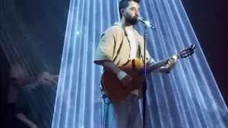 حضور آذری جهرمی در کنسرت علی یاسینی/ ویدئو