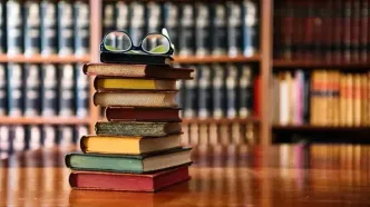 استخدام 21 کتابدار در کتابخانه های عمومی فارس