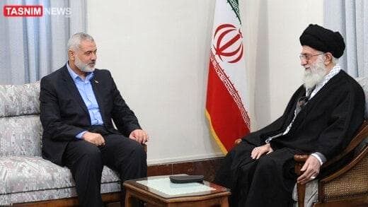 اقامه نماز رهبر انقلاب بر پیکر مطهر شهید اسماعیل هنیه