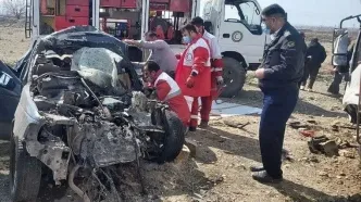 ببینید | تصاویر دلخراش از تصادف مرگبار خودروی زوج پزشک در جاده بوکان سقز؛ پژو ٢٠٦ تا صندوق له شد!