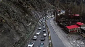 ترافیک در جاده چالوس/ بارندگی و مه‌گرفتگی در جاده های ۳ استان