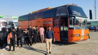 کمبود اتوبوس در مرز مهران بیداد می کند! / افزایش تردد و ترافیک در این مرز