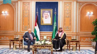 دیدار مهم بن سلمان با محمود عباس در ریاض/ آخرین جزئیات از توقف جنگ غزه