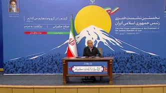 خبرنگار: مجبور شدم کوچه پس کوچه ها را رد کنم تا گیر گشت ارشاد نیفتم /پزشکیان: مگر هنوز برخورد می کنند؟ پیگیری می کنم /حواشی نشست خبری رئیس جمهور