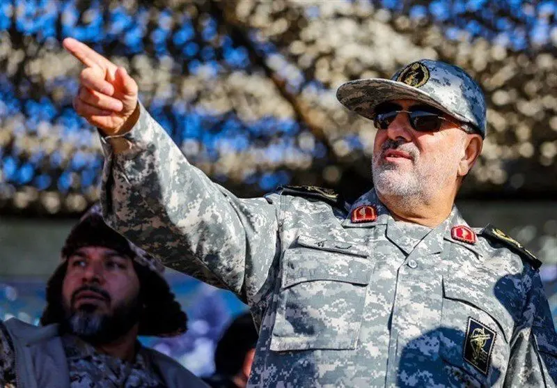 سرلشکر پاکپور: آمادگی کامل برای مقابله با دشمن را داریم