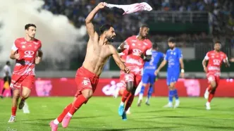 گلزن پرسپولیس بعد از دربی کجا رفت؟+ عکس