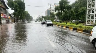 رگبار و رعد و برق در ۱۲ استان/ هشدار نسبت به احتمال آبگرفتگی معابر