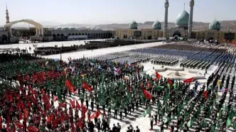 تصویر متفاوت یک روحانی در مسجد جمکران! +‌عکس