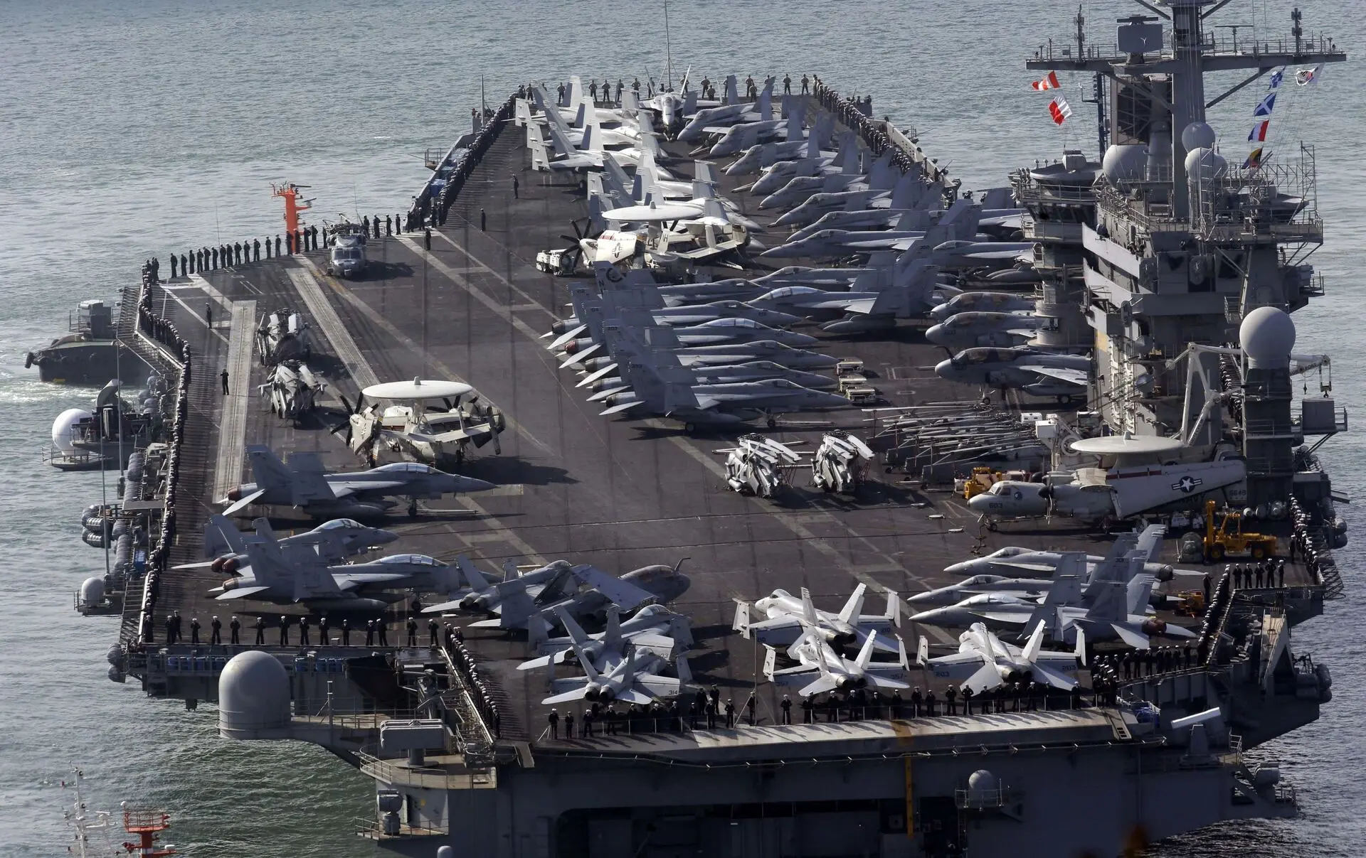 ناو هواپیمابر بوش هم به خاورمیانه آمد